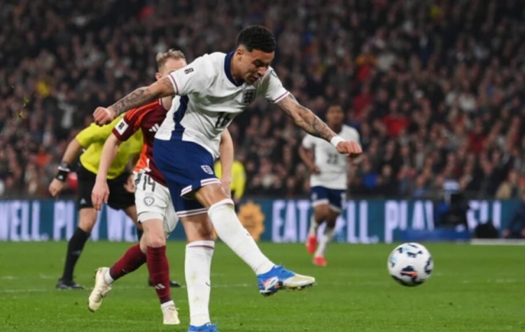 摩根-羅杰斯：對我今天沒能進球有點失望，圖赫爾人很隨和