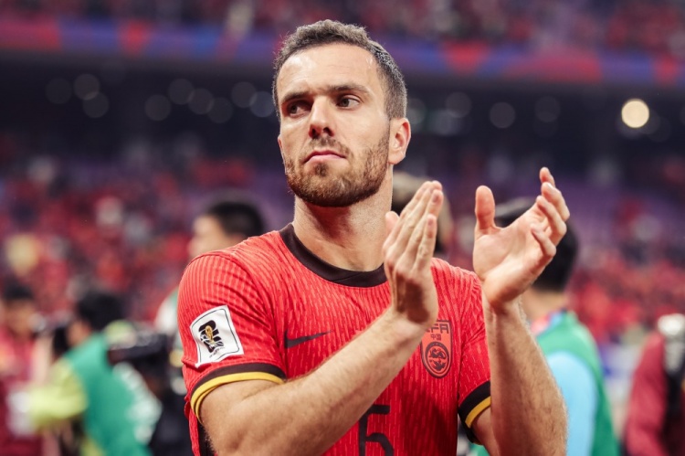 “田忌賽馬”又沒玩好，國足這筆學(xué)費(fèi)太貴了！