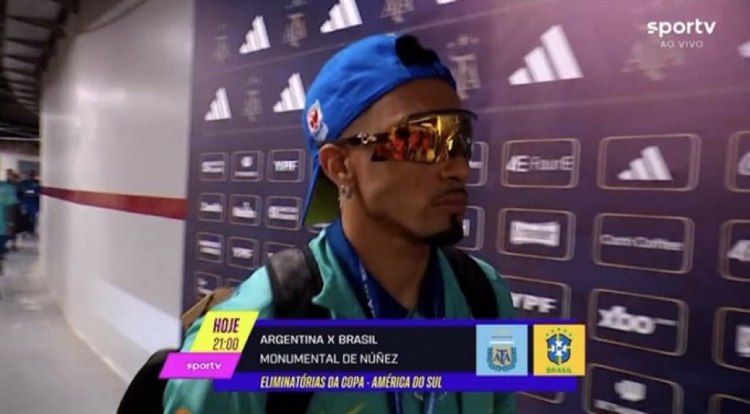 賽前放狠話要干阿根廷！拉菲尼亞已經(jīng)抵達(dá)紀(jì)念碑球場(chǎng)