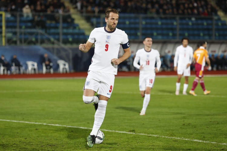 凱恩：對連勝+零封感到滿意但必須要有耐心，和圖赫爾共事很愉快