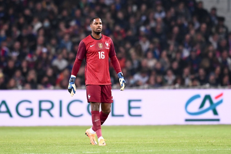 兩撲點！邁尼昂兩次幫助法國贏得點球大戰(zhàn)，是隊史首位做到的門將