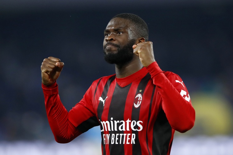 都體：托莫里連續(xù)6場比賽替補，他可能在夏天離開米蘭