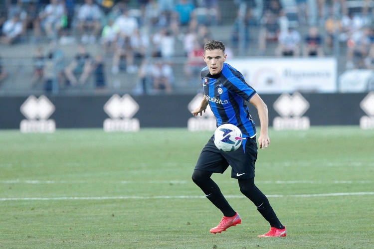 記者：國(guó)米不排除將阿斯拉尼加入里奇、卡斯特羅交易