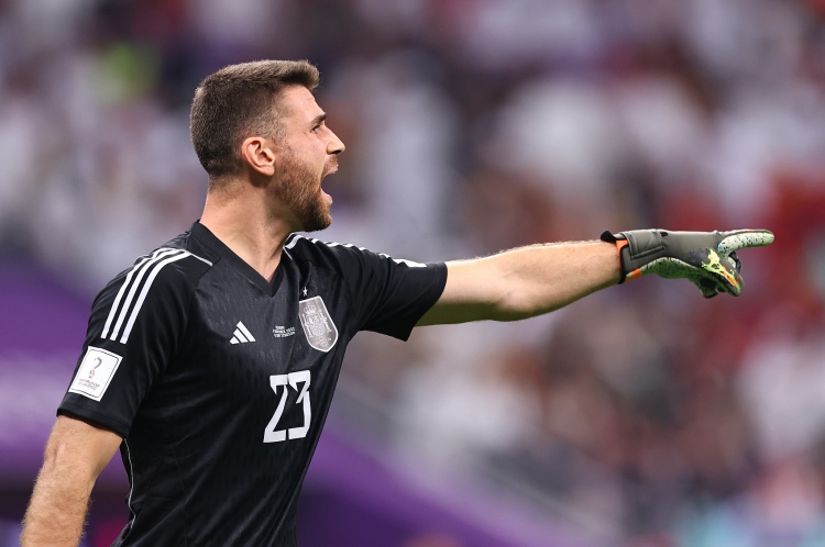 西蒙代表西班牙參加點球大戰(zhàn)已撲出7個點球，隊史最多