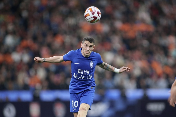 斯基拉：中超舊將斯坦丘接近免簽加盟熱那亞，合同期限到2027年