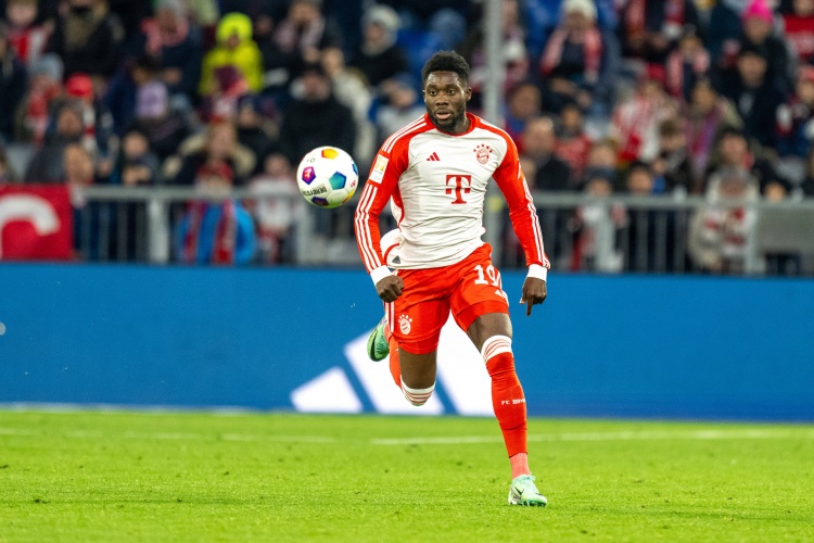 德雷森：加拿大足協(xié)對(duì)戴維斯的重傷存在嚴(yán)重疏忽，拜仁不排除起訴