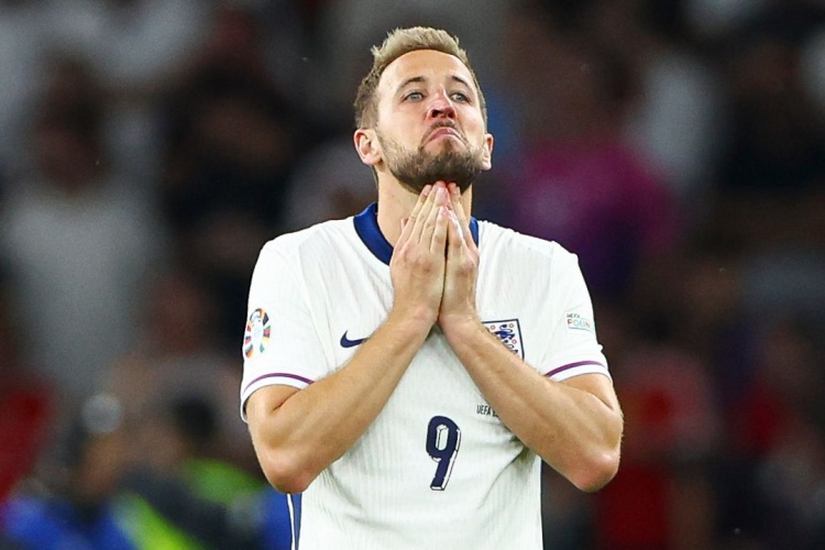 前主持人：凱恩時(shí)代已結(jié)束，英格蘭需要新隊(duì)長&我選賴斯→貝林