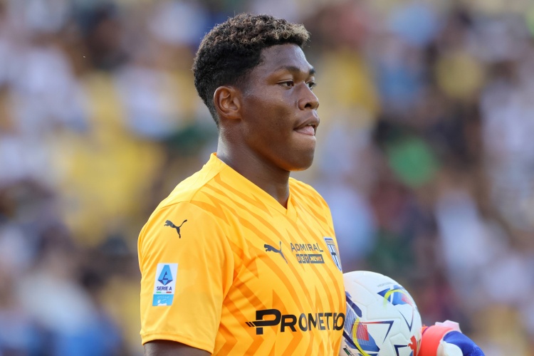 鈴木彩艷：自豪幫日本隊(duì)提前鎖定世界杯資格 接下來全力備戰(zhàn)聯(lián)賽