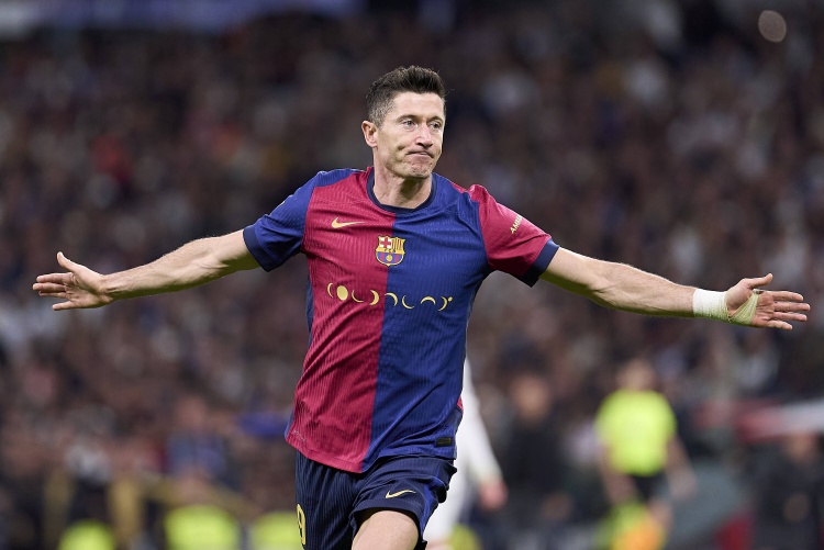 萊萬年滿36歲之后西甲打進21球，繼普斯卡什之后第二人