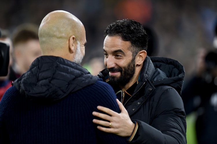 舊將談曼聯(lián)賽程：主場(chǎng)對(duì)曼城必須拿下，兩戰(zhàn)里昂之間輪換踢紐卡