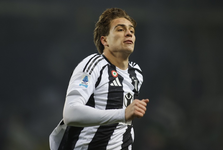 記者：莫塔訓(xùn)練多次隨意調(diào)整伊爾迪茲位置，并對(duì)他說"你不是梅西"