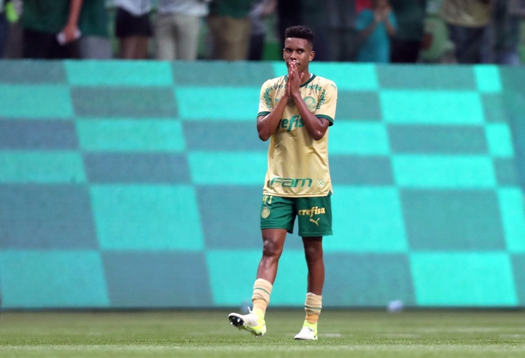 羅馬諾：切爾西計(jì)劃讓埃斯特旺參加世俱杯，然后加盟備戰(zhàn)新賽季