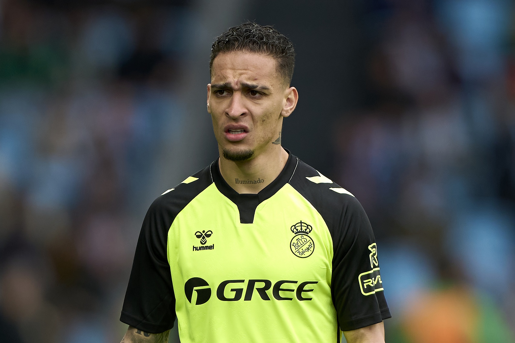 DO：曼聯(lián)更傾向低成本簽?zāi)贻p球員 安東尼等外租球員或被出售