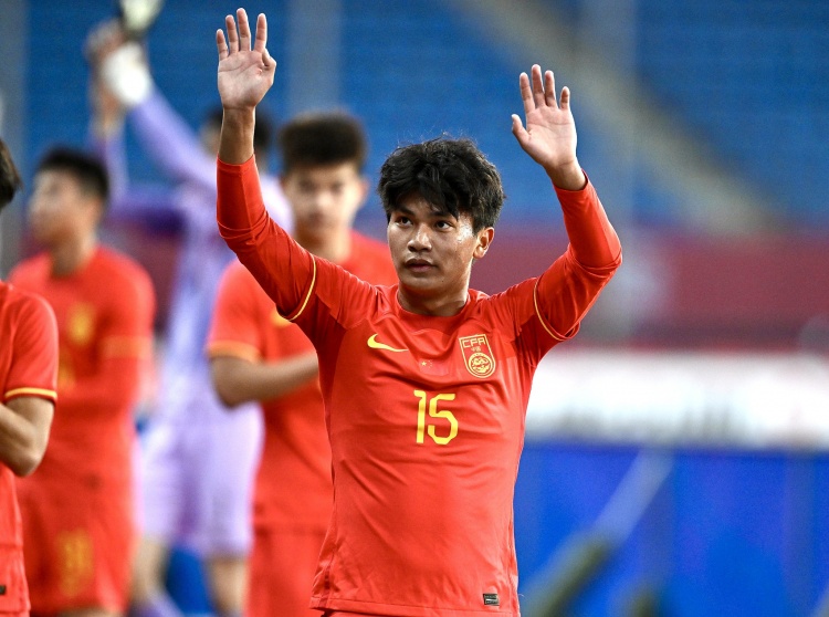 東體：蒯紀(jì)聞隨海港出征青島，俱樂部對(duì)其有既定計(jì)劃