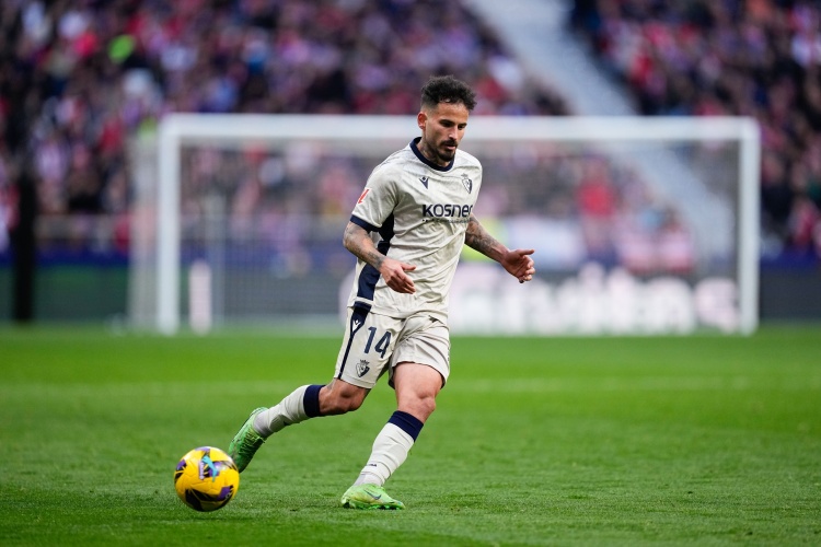 奧薩蘇納中場(chǎng)：各個(gè)方面都被巴薩碾壓了，球隊(duì)的心態(tài)出了問(wèn)題